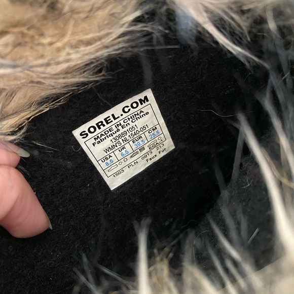 Sorel Boots - Picture 6 of 6